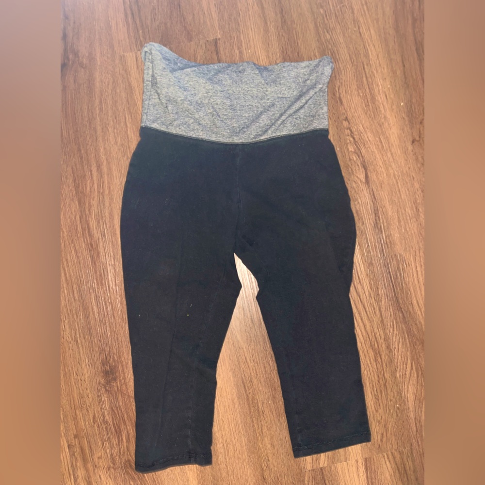 Mossimo supply co. XS capri leggings folded waistband